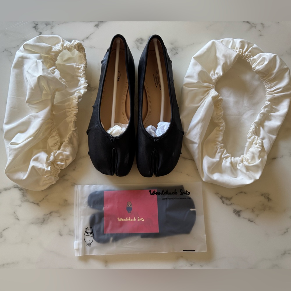 Black Split-Toe Ballet Flats - Unbranded - Picture 4 of 5